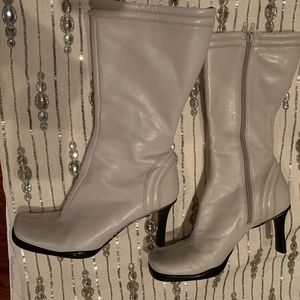 Nine West Off white Boot